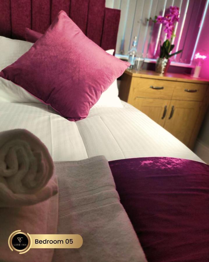 Nr Birmingham City Centre, 5 Bed, Luxe Inn ภายนอก รูปภาพ