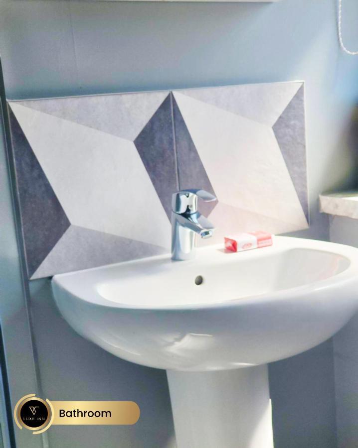 Nr Birmingham City Centre, 5 Bed, Luxe Inn ภายนอก รูปภาพ